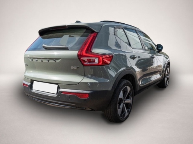 Bild 2 Volvo XC40 Ultimate Dark AWD AHK Leder Digitales Cockp