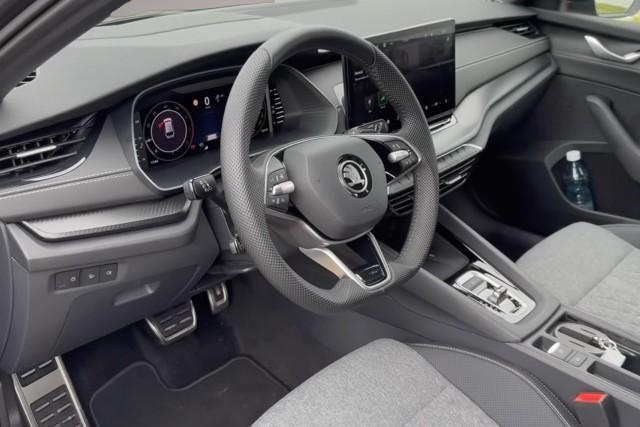 Fotografie 3 des Skoda Octavia Limousine 2.0 TSI 7DSG 4x4 150kW Sportline - neu