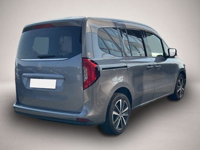 Bild 3 Mercedes-Benz A 180 T 180 d Edition DSG Navi Winterpaket LED