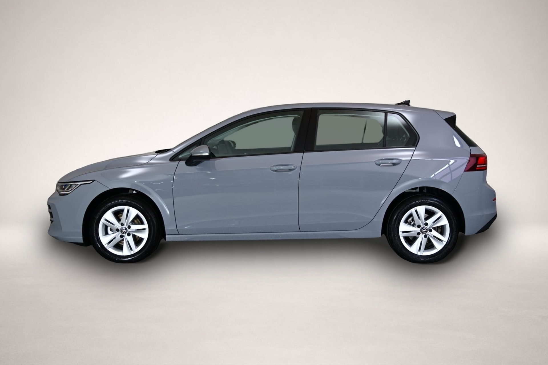 Fotografie 2 des Volkswagen Golf VW Start 1.5 TSI 85 kW (115 PS) 6-Gang 1.5