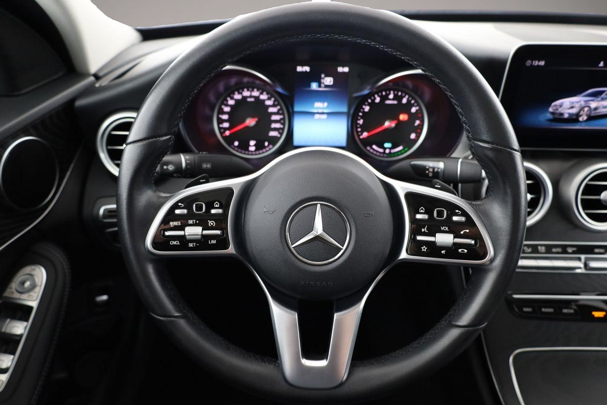 Bild 6 Mercedes-Benz C 200 Avantgarde, LED High, Pano, Navi, Night-Pa