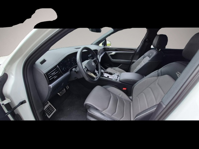 Bild 5 Volkswagen Touareg 3.0 TDI 4M Tiptr. R-Line *Black Style* L
