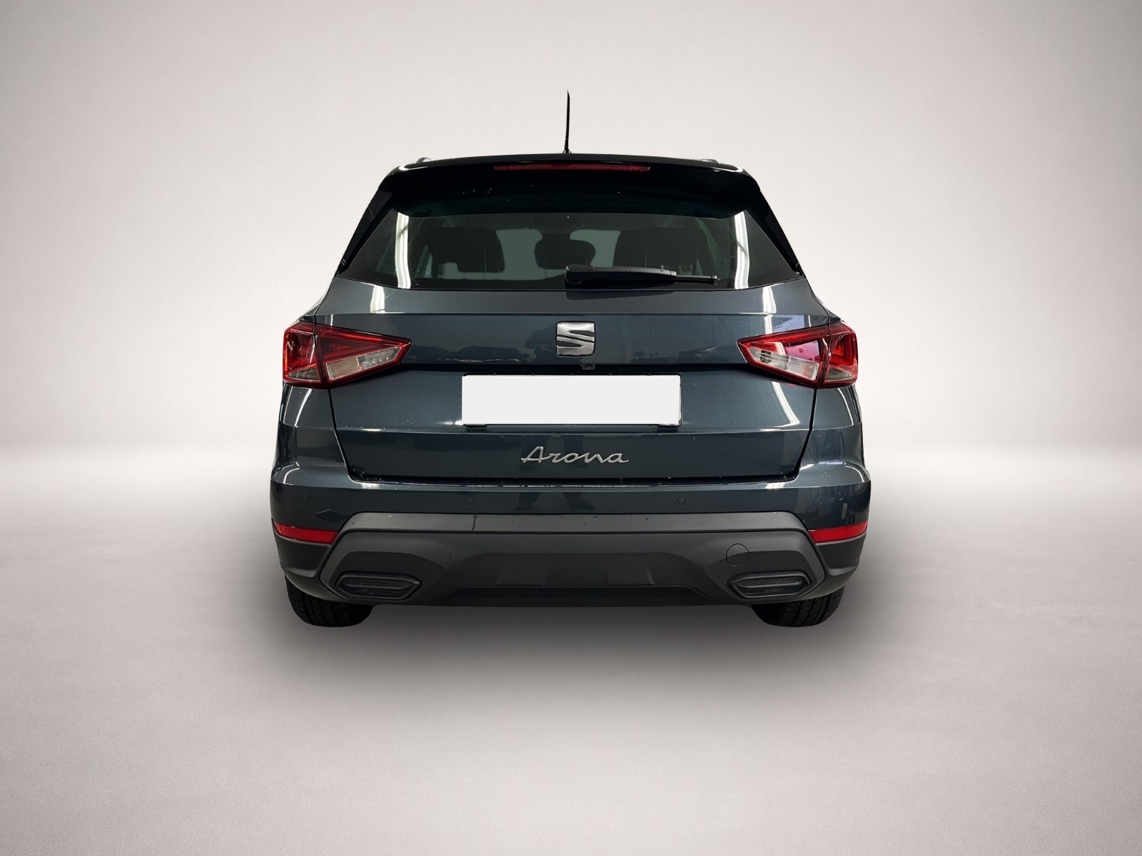 Fotografie des Seat Arona 1.0 TSI DSG Road Edition KAMERA NAVI