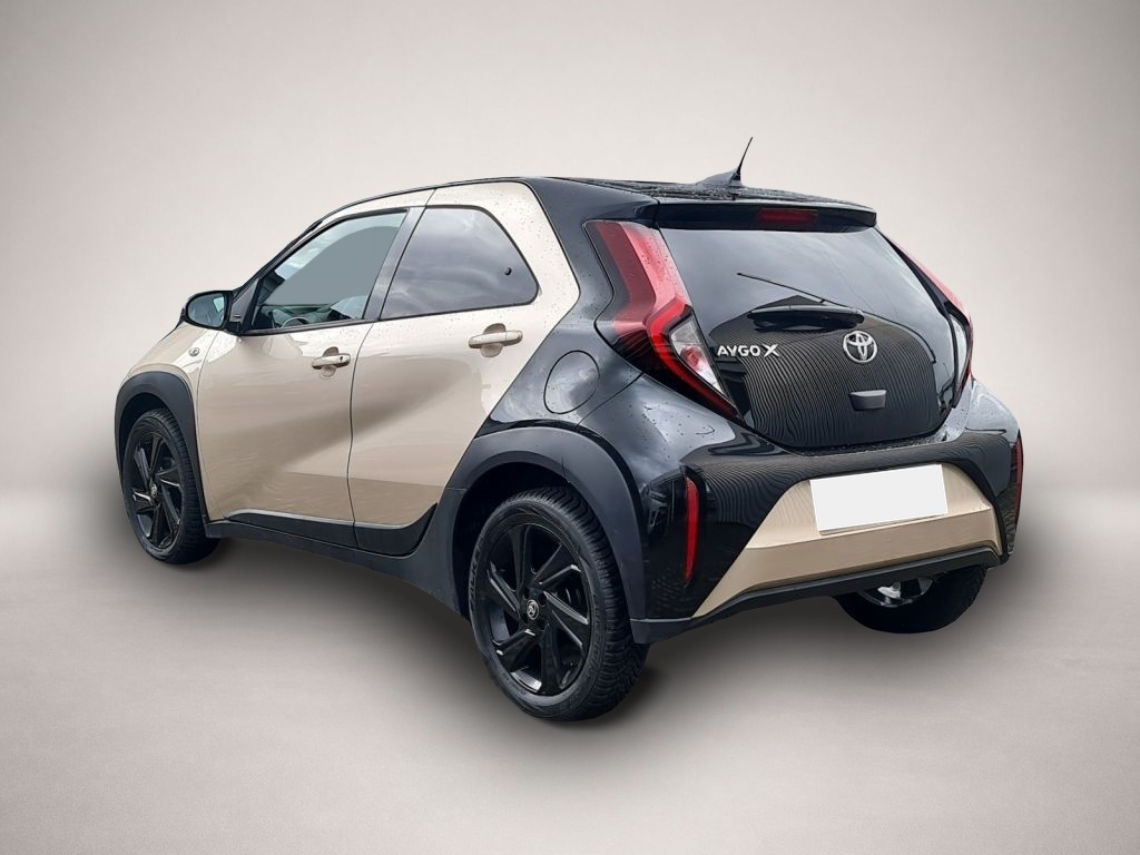 Bild 2 Toyota Aygo (X) Aygo X Teamplayer