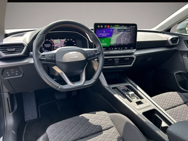 Fotografie 6 des Seat Leon FR 1.5 eTSI Sportstourer DSG LED RFK Assist