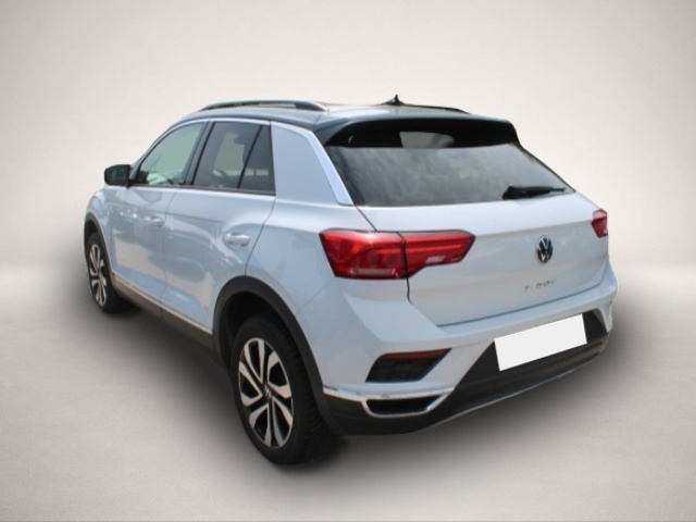 Fotografie 7 des Volkswagen T-Roc 1.5 TSI Active Rückfahrkam/Navi/Pano