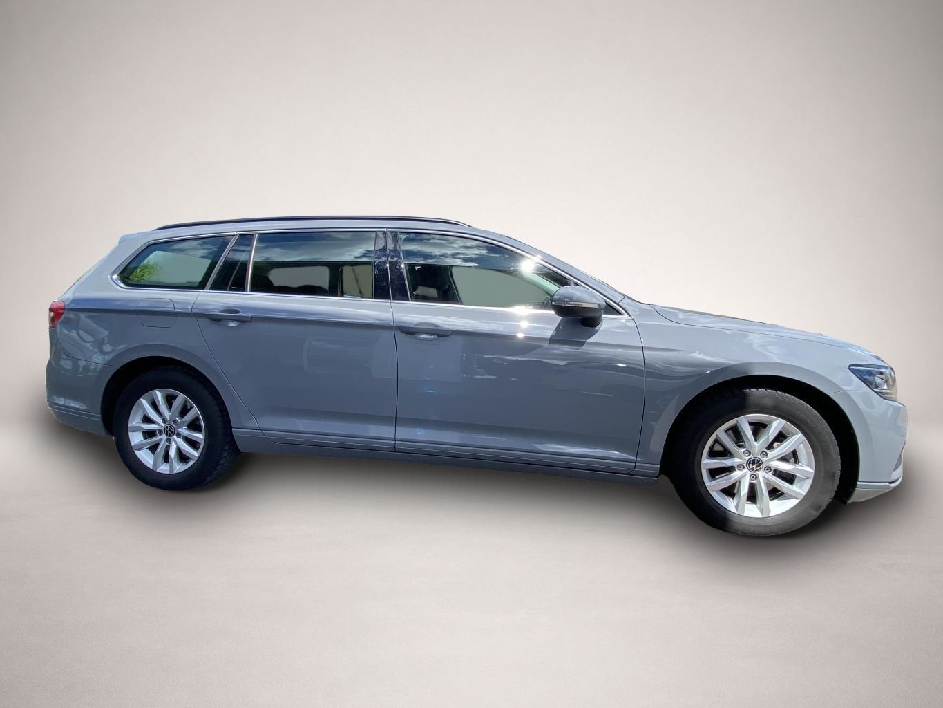 Fotografie 6 des Volkswagen Passat Variant 1.5 TSI DSG Business AHK+APP-CONN