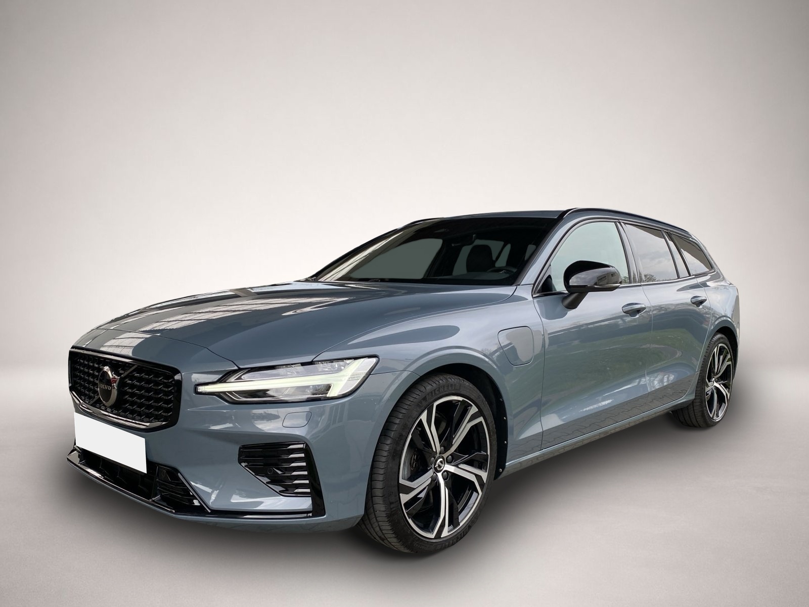 Fotografie Volvo V60 Kombi T8 Plus Dark Recharge WiPa*SitzHzg*LED