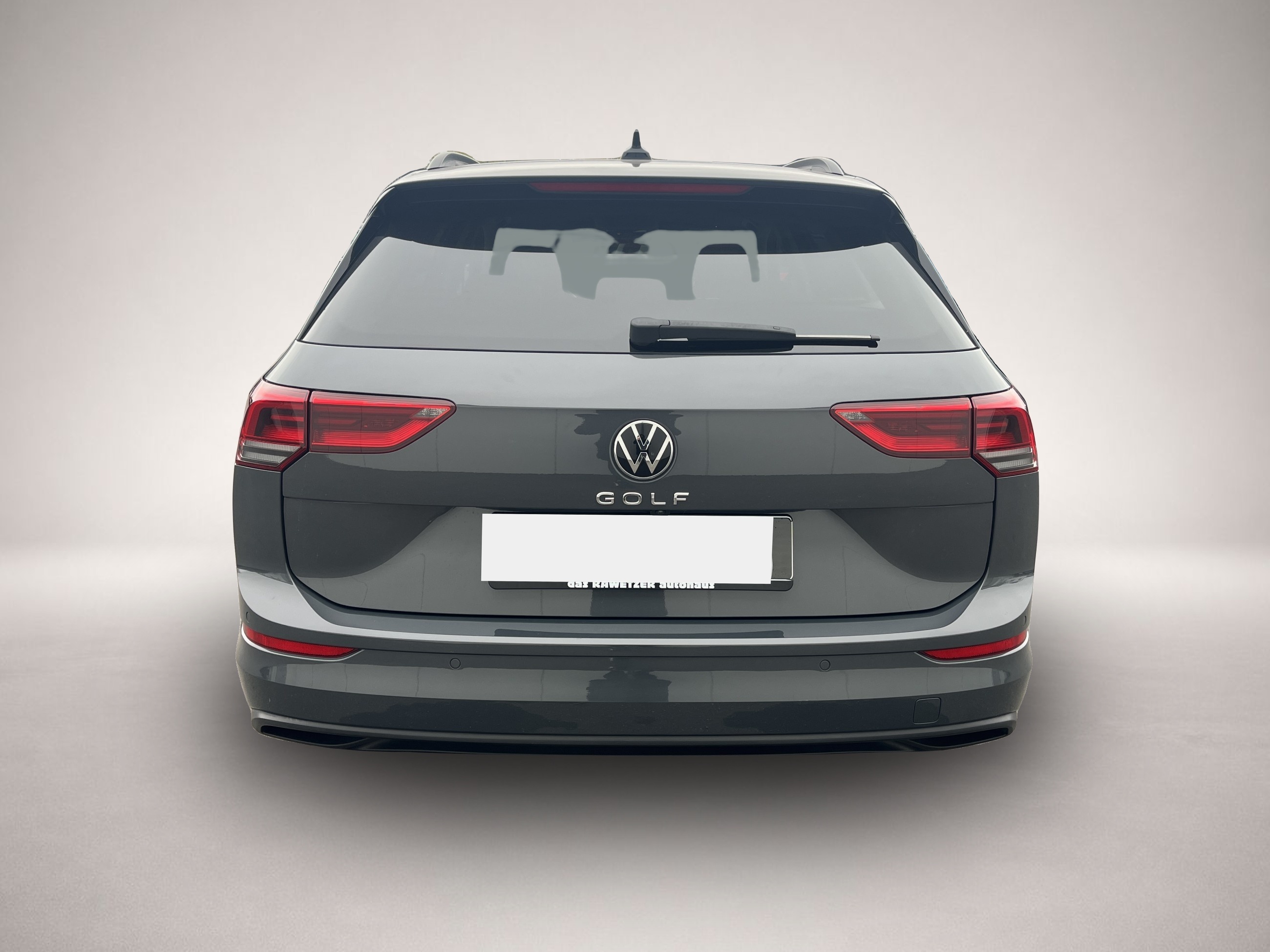 Fotografie des Volkswagen Golf Variant 2.0 TDI DSG Life Navi RFK SHZ ACC L