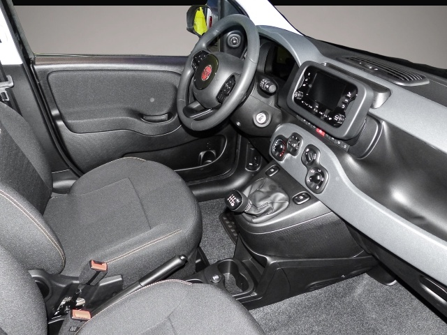 Bild 3 Fiat Panda Mild Hybrid Klima Einparkhilfe DAB Spurhal