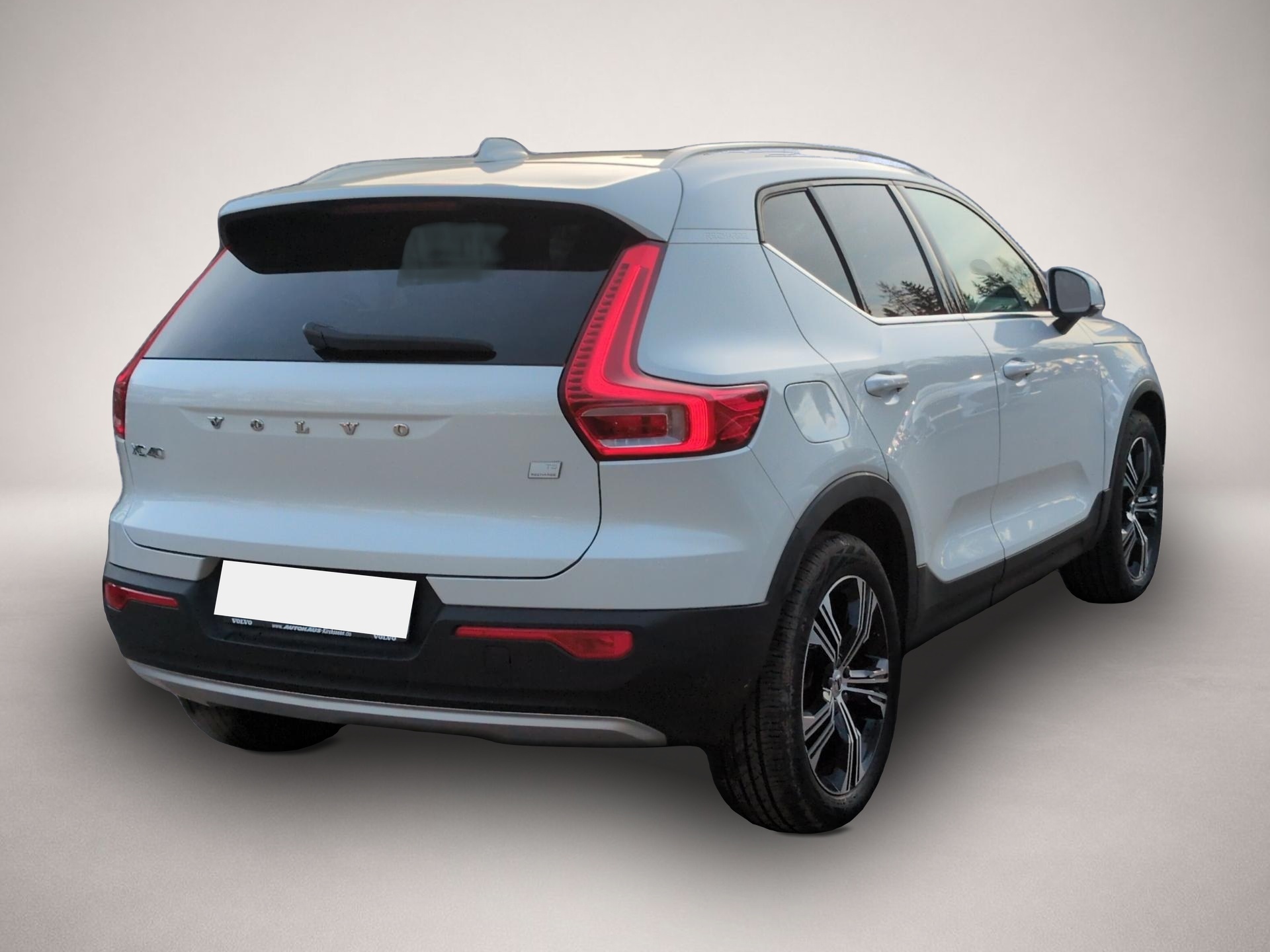 Fotografie des Volvo XC40 T5 Recharge Inscription Plug-In Hybrid 2WD