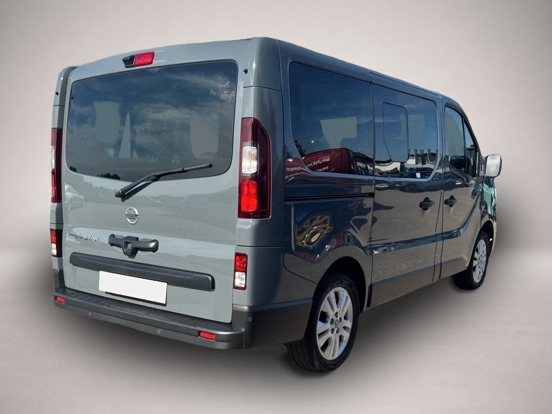 Bild 3 Nissan Primastar 2,8t dCi 150 L1H1 Tekna 8-Sitzer Navi+