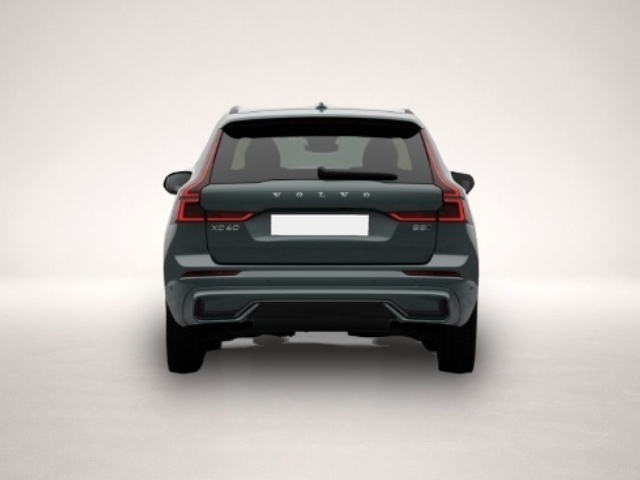 Bild 4 Volvo XC60 Plus Dark AWD Lagom-Paket Licht-Paket