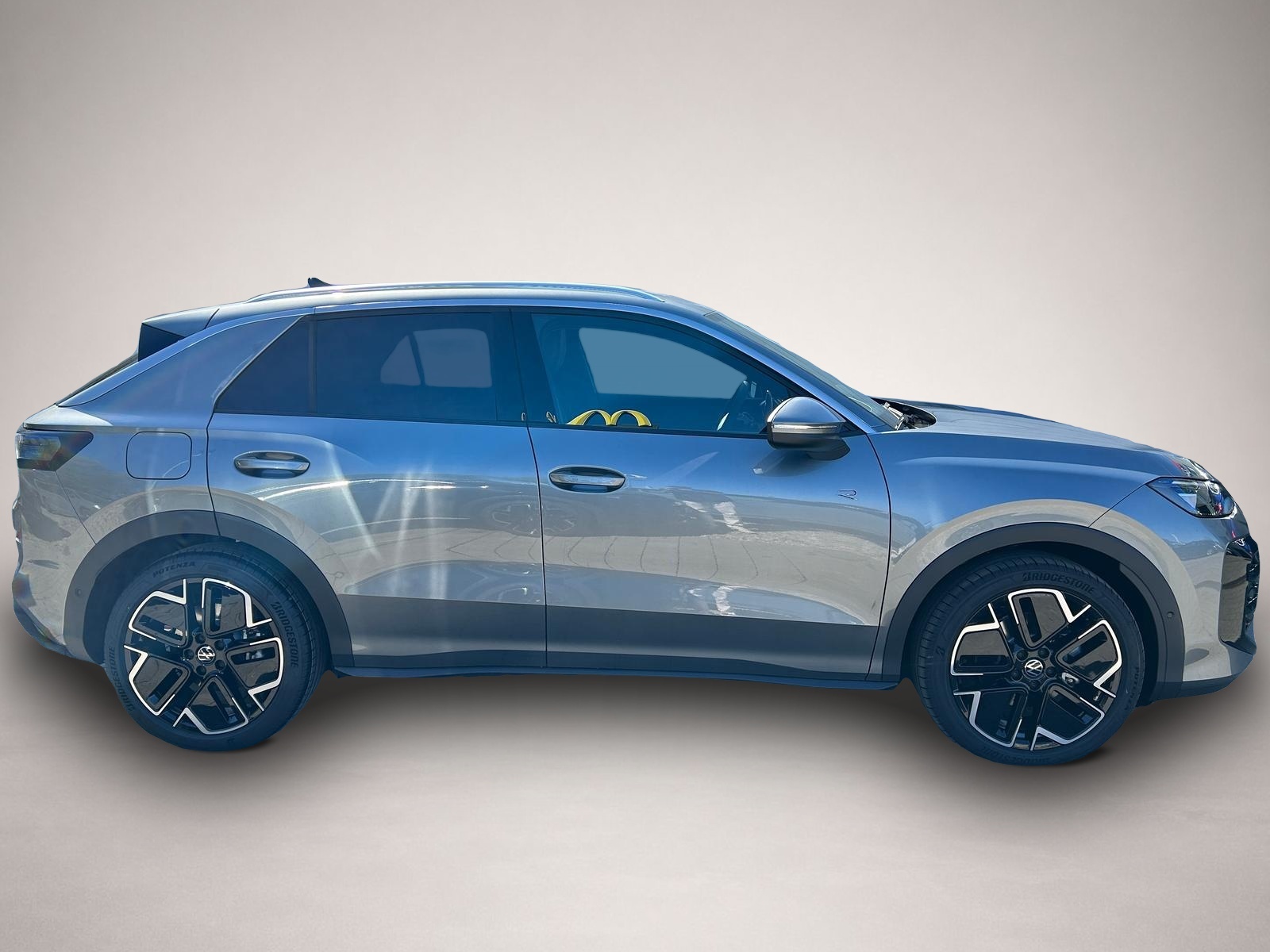 Bild 4 Volkswagen T-Roc R-Line 1.5 eTSI DSG Neues Modell*AHK*Matri