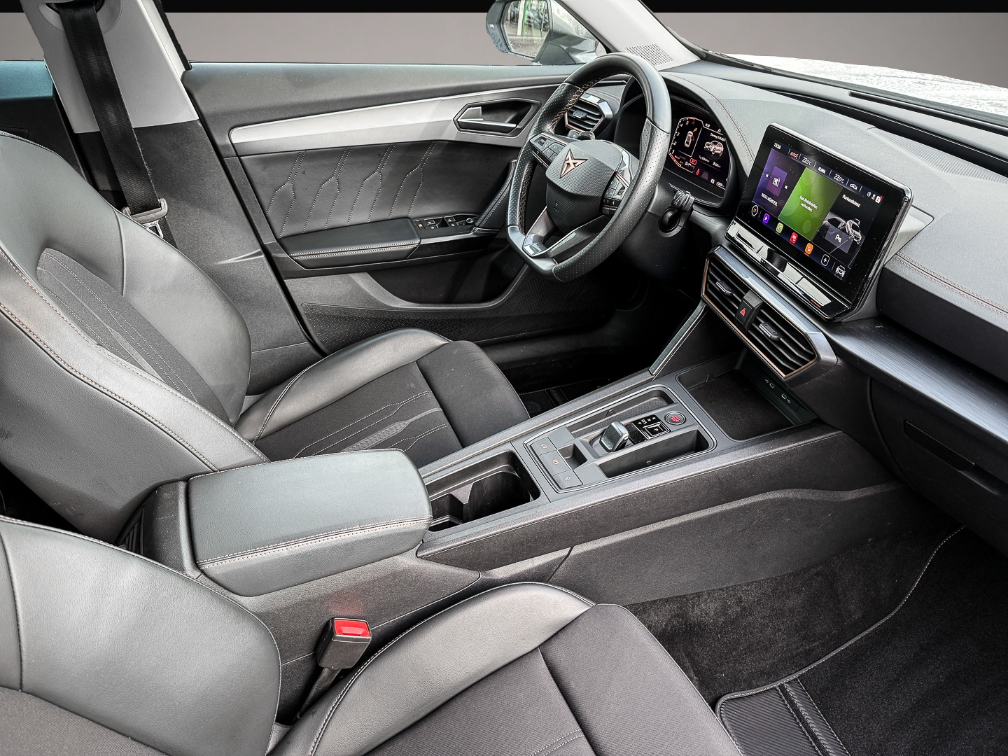 Bild 2 Cupra Formentor 2.0 TDI 4Drive 110 KW 7-Gang DSG Digit