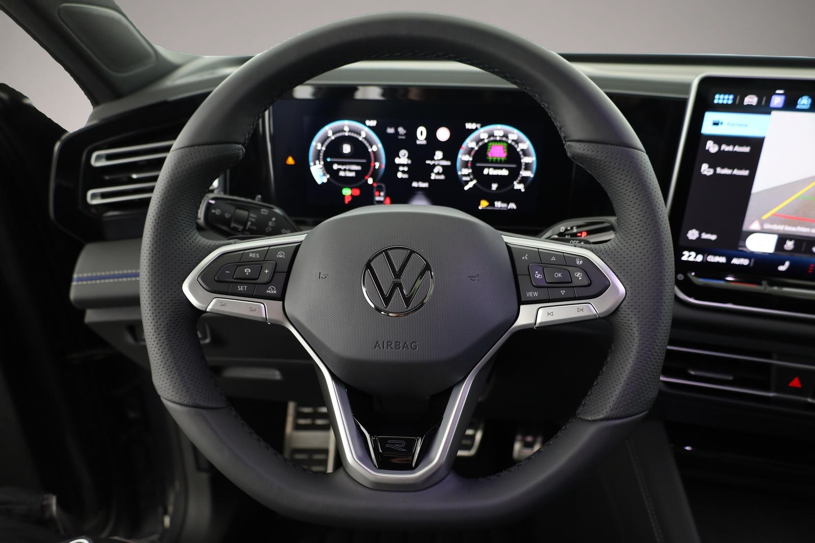 Volkswagen Tiguan Tiguan TSI DSG 4M R-LINE Black, Pano, AHK, IQ.Li - Thumbnail 7