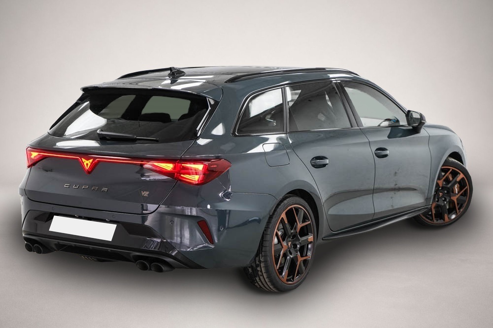Fotografie des Cupra Leon ST 2,0 TSI DSG 4Drive VZ Extreme - LAGER