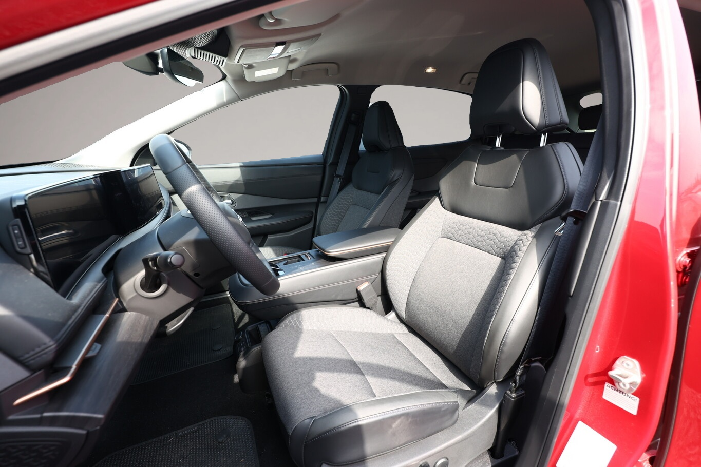 Fotografie 5 des Nissan Ariya 63 kWh 22kW-OBC Nav ACC 360° eHk elSitze