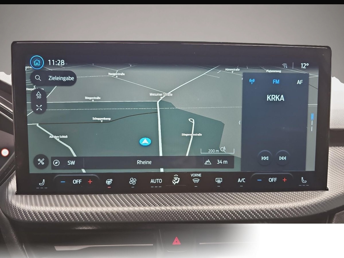 Fotografie 6 des Ford Kuga 1.5 EB Auto. ST-Line Navi LED Klimaauto Win
