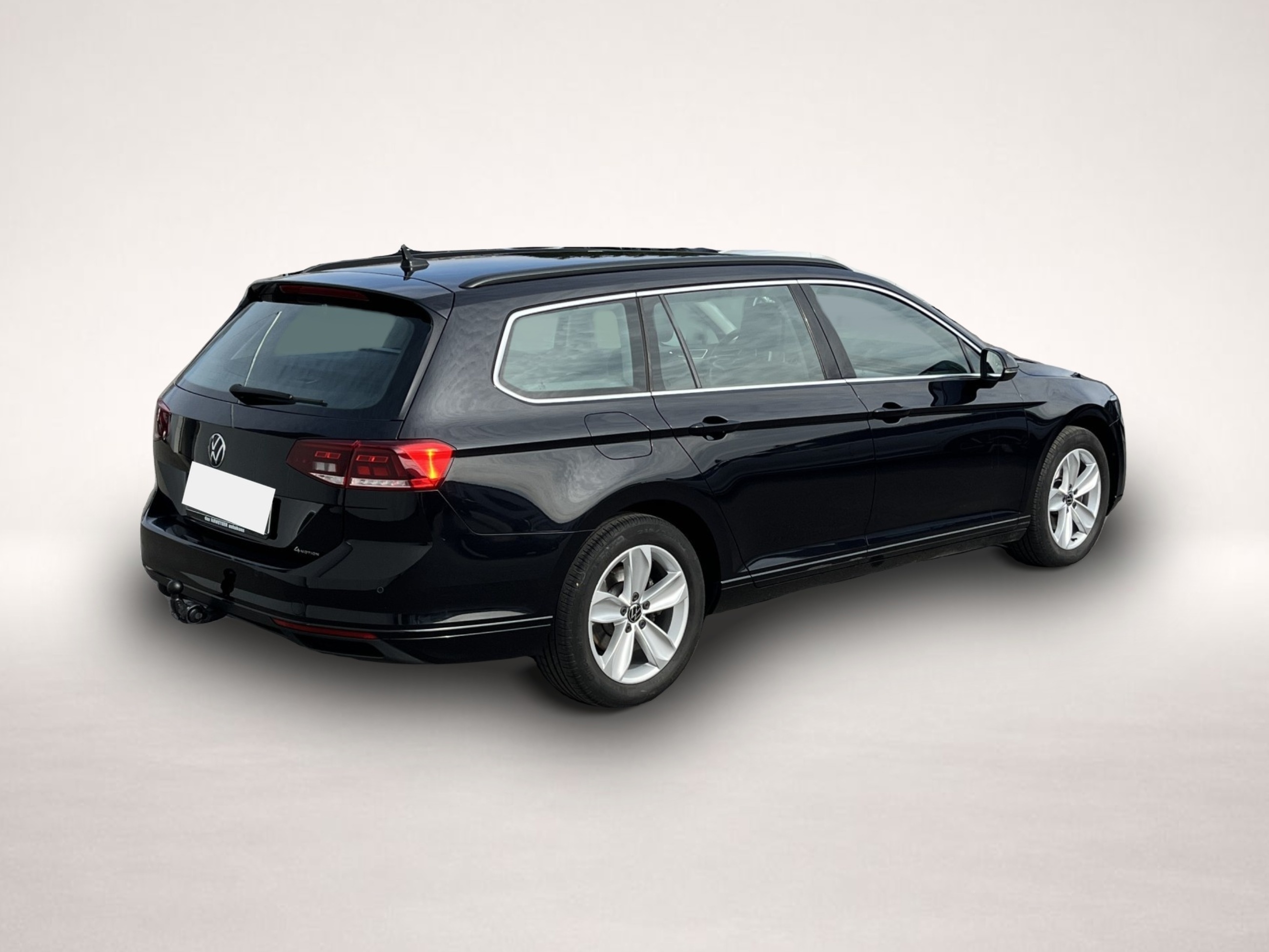 Bild 6 Volkswagen Passat Variant 2.0 TDI DSG 4Motion Business AHK