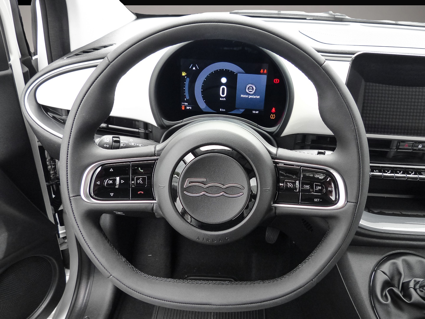 Bild 5 Fiat 500C Hybrid Dolcevita LED Apple CarPlay Klimaaut
