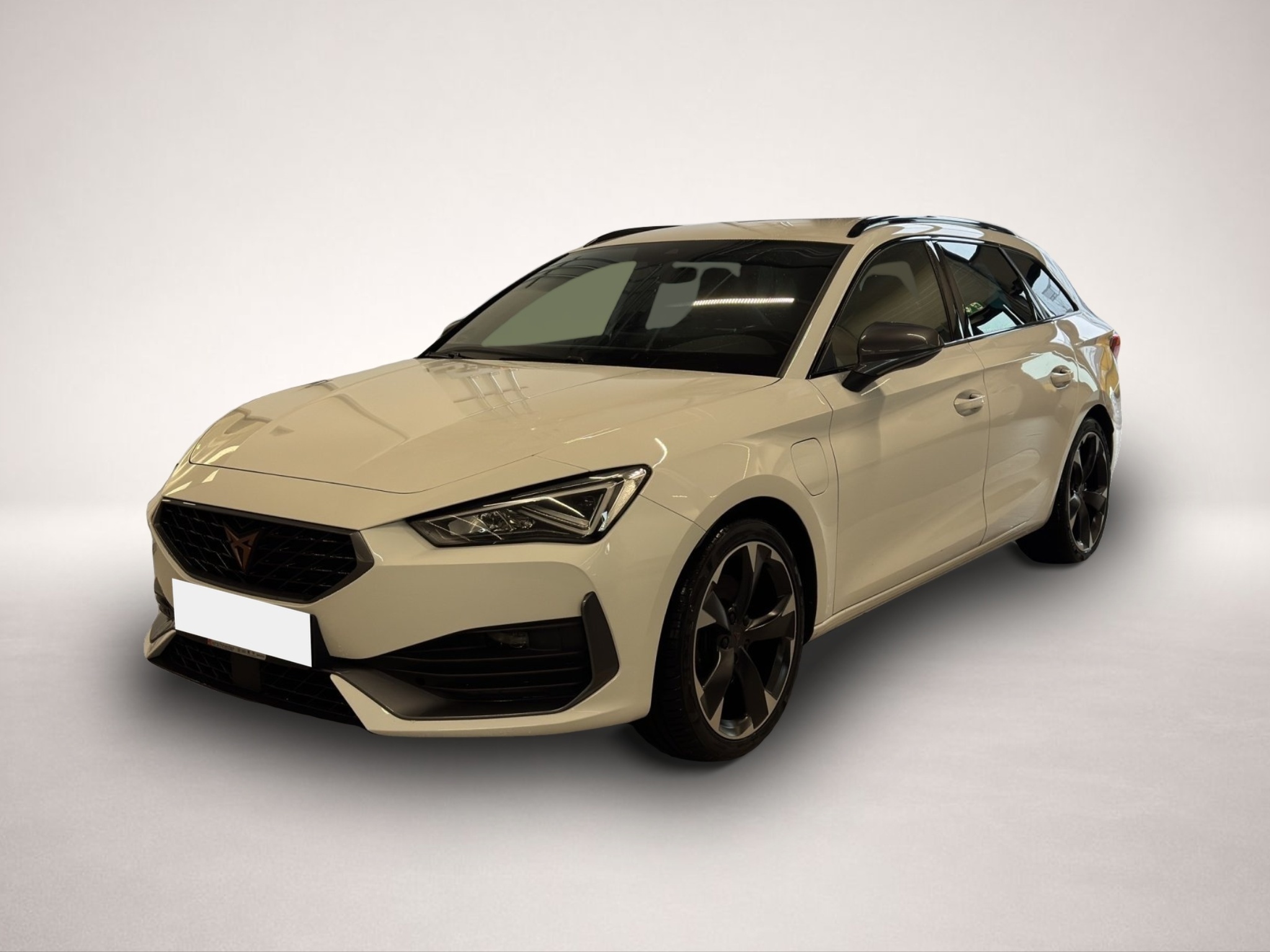 Fotografie Cupra Leon SP 1.4 e-Hybrid DSG LED NAVI 18 EH SHZ GRA