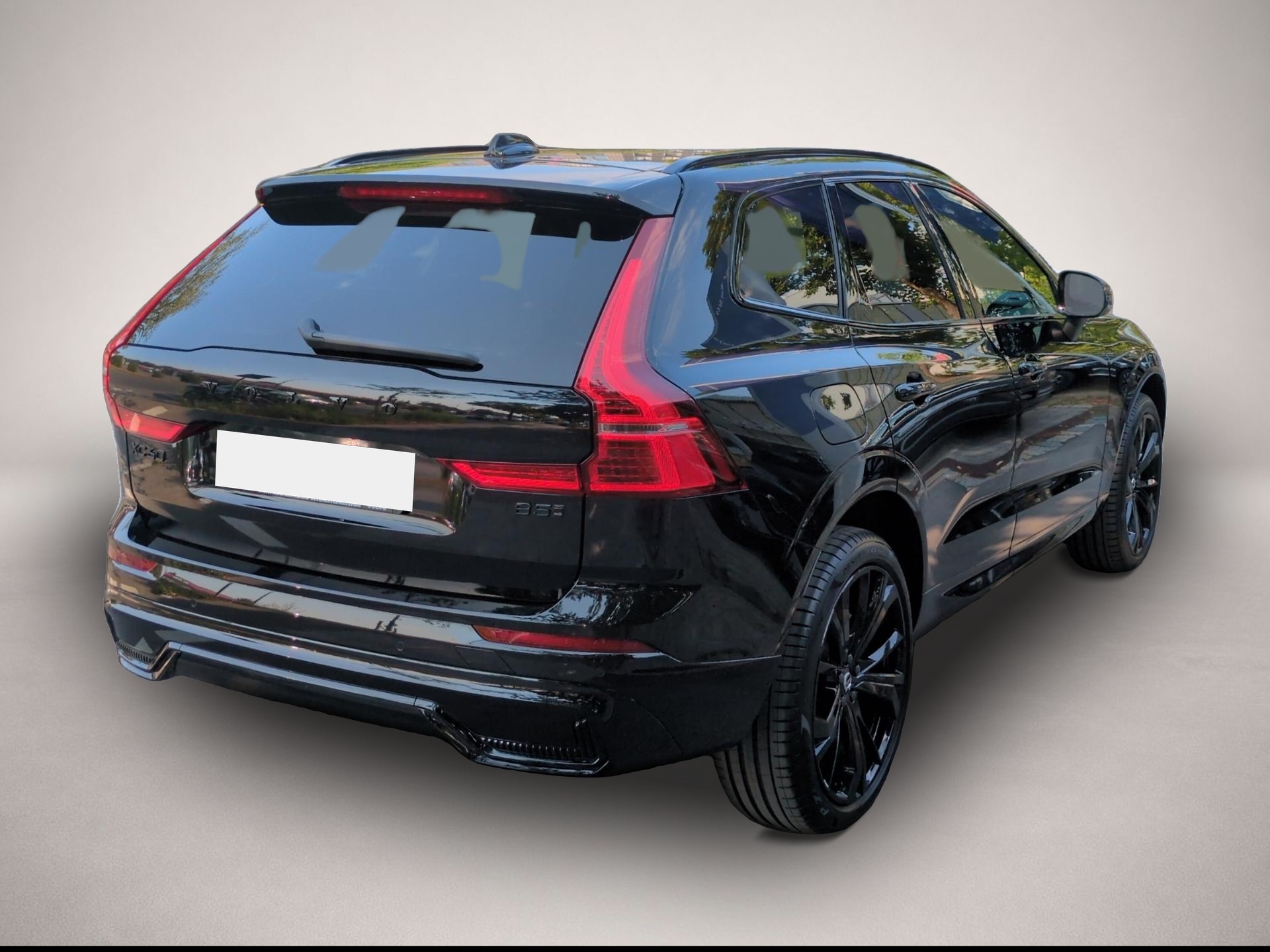 Bild 3 Volvo XC60 XC 60 Plus Black Edition AWD