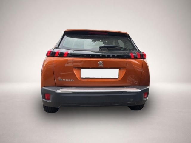 Fotografie 4 des Peugeot e-2008 Active Pack Soundsystem LED Klimaautom Ko