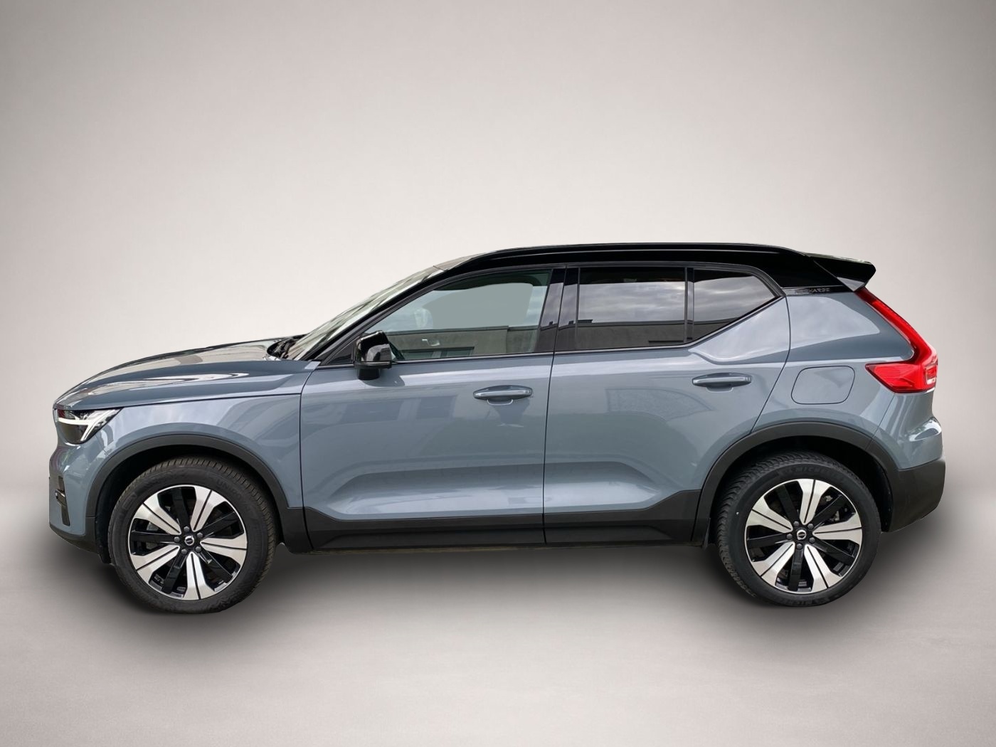 Bild 2 Volvo XC40 P8 Plus Recharge Pure Electric ACC+AHK+LED