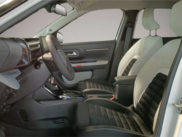 Bild 7 Citroën C3 Aircross Hybrid 145 MAX CAM Allwetter CarPlay