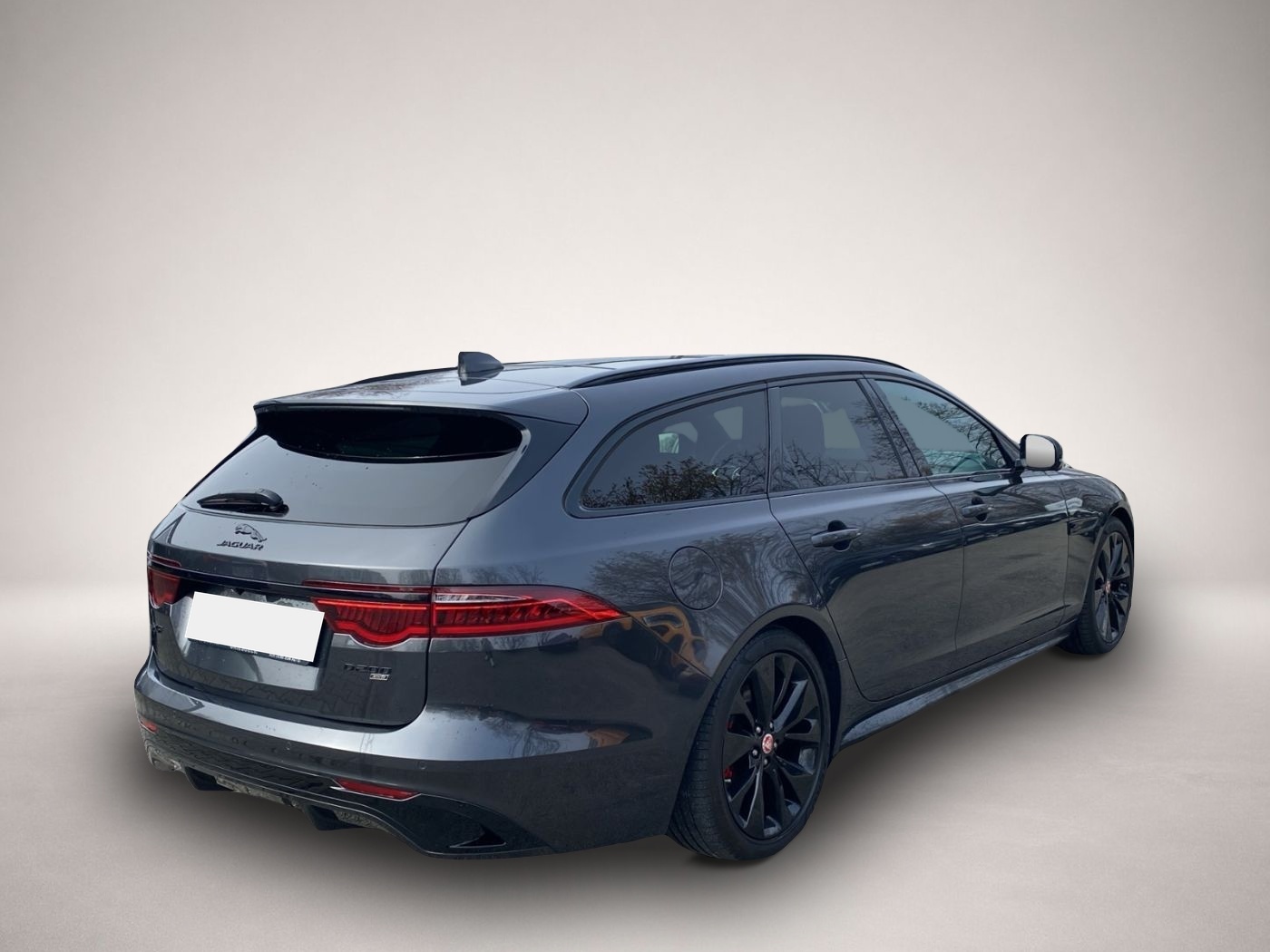 Bild 5 Jaguar XF Sportbrake R-Dynamic AWD Dynamic Black