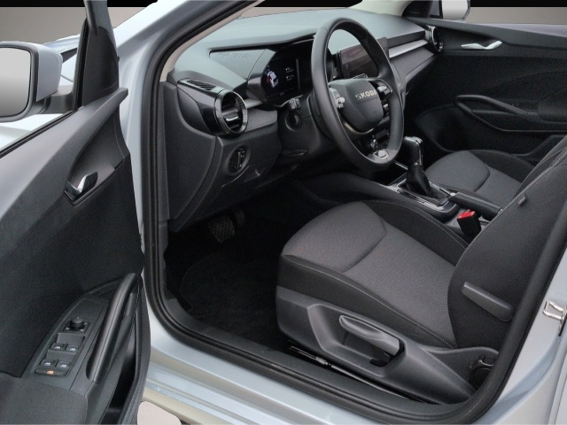 Bild 5 Skoda Fabia TOUR 1.0TSI*DSG LED Navi R-Kam digCock SHZ