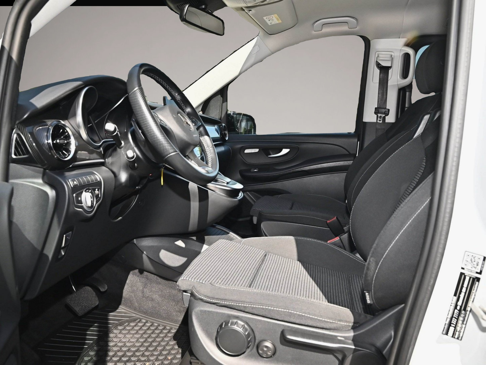 Fotografie 6 des Mercedes-Benz V 250