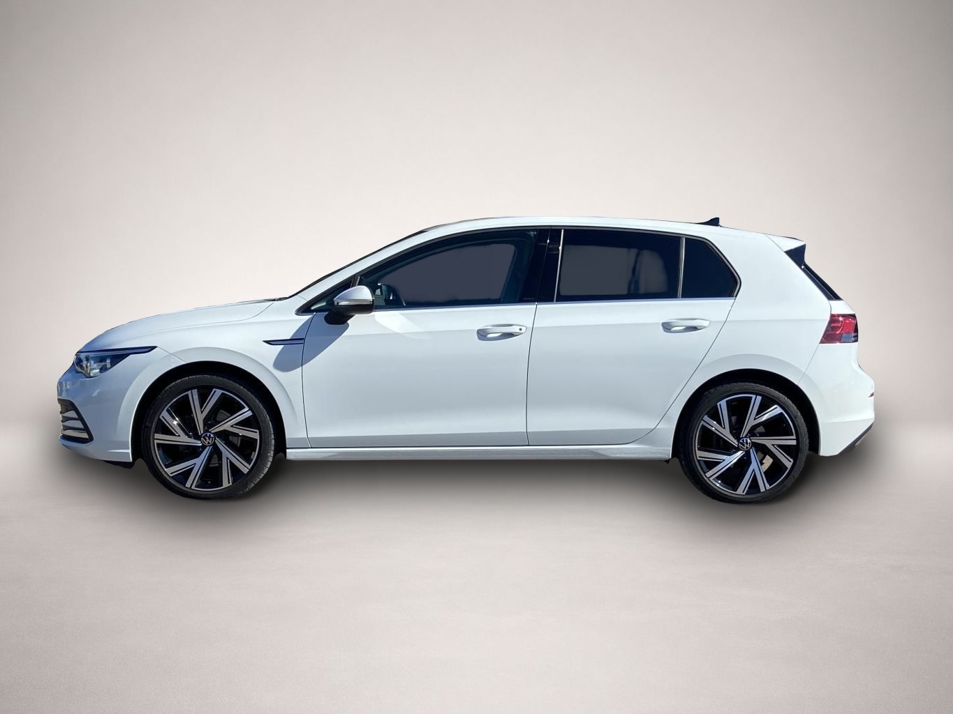 Bild 2 Volkswagen Golf 1.5 TSI DSG Style APP-CONNECT+18"+ACTIVE-IN