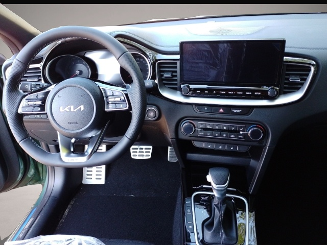 Bild 7 Kia cee'd / Ceed Cee'd_sw GT Line 1.5 STD Navi digitales Cockpit