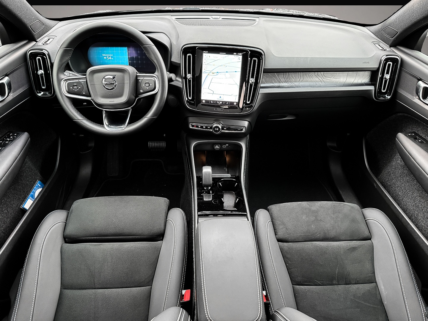 Bild 5 Volvo C40 Recharge Twin Motor AWD Plus Pilot Assist