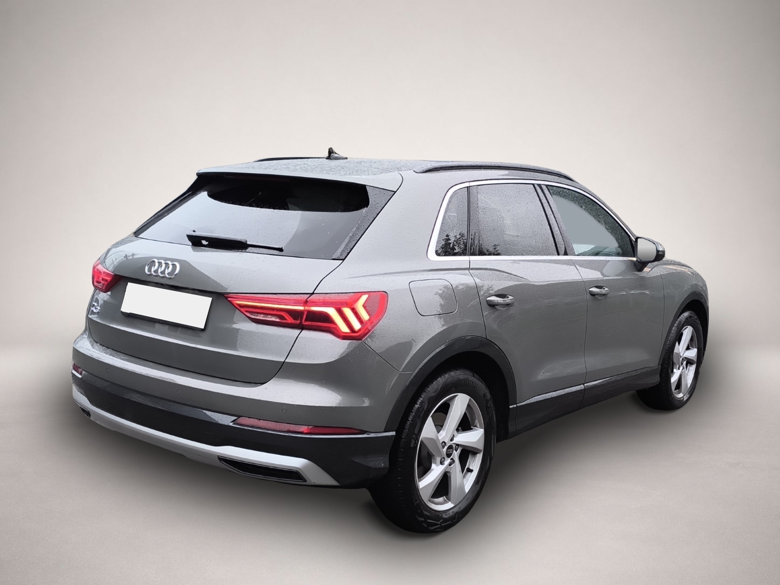 Bild 3 Audi Q3 35 TFSI S tronic advanced PANO NAVI ACC