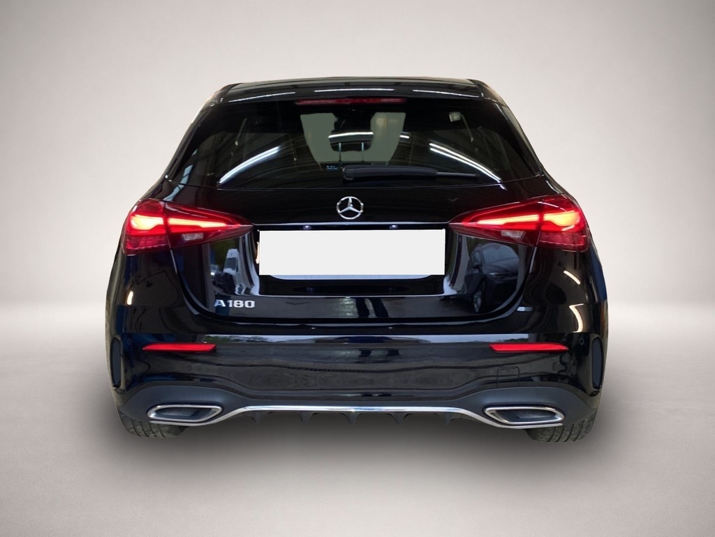 Bild 5 Mercedes-Benz A 180 AMG Line 7G Tronic*Navi*DAB*KeyGo*MBUX*