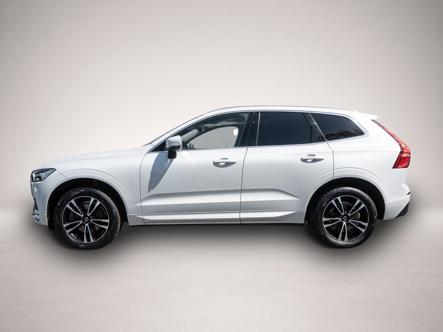 Bild 4 Volvo XC60 B4 AWD Momentum Pro Harman/Kardon 360Grad L