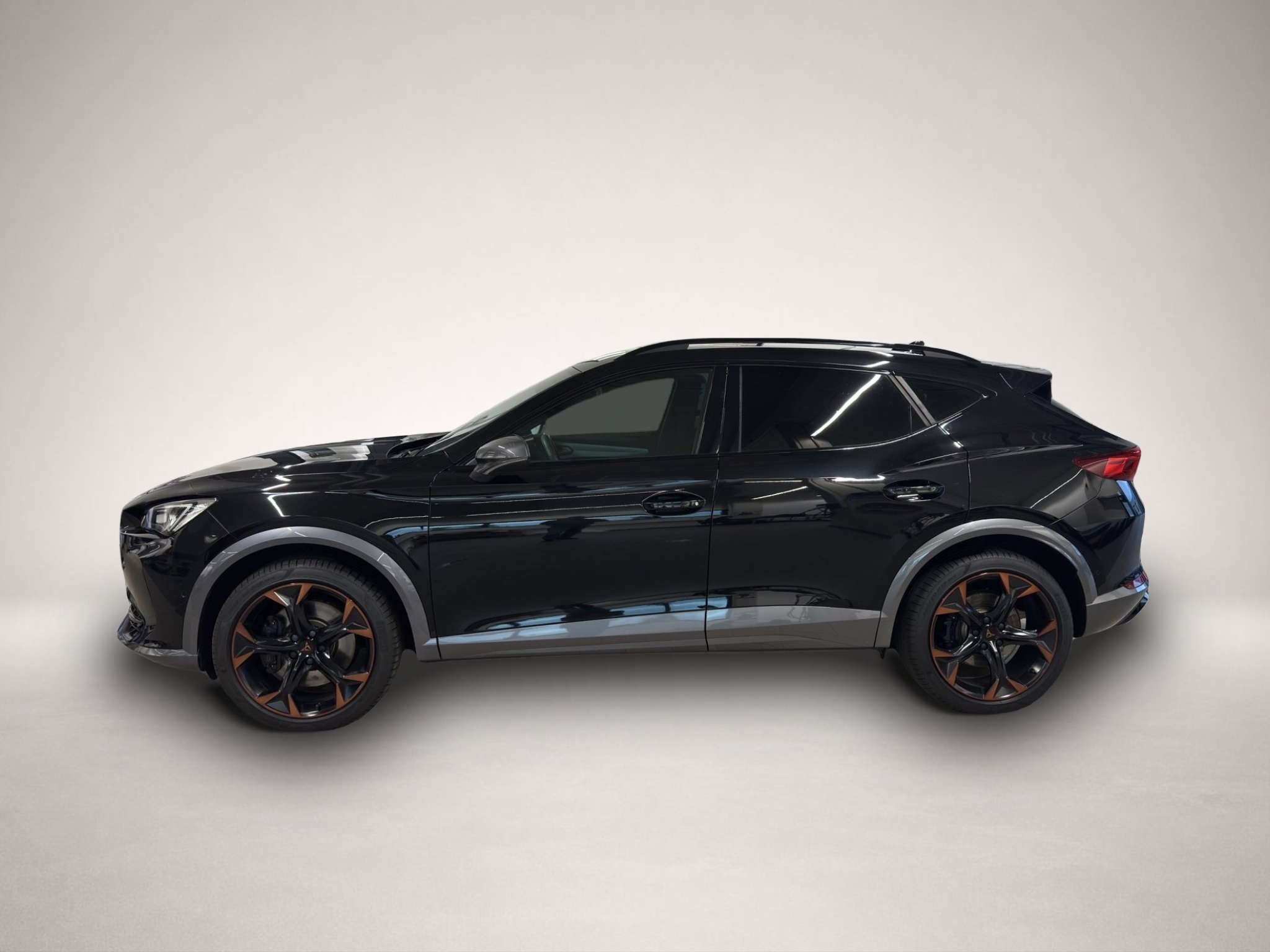 Bild 3 Cupra Formentor 2.0 TSI DSG 4Drive VZ LED NAVI 19 AHK