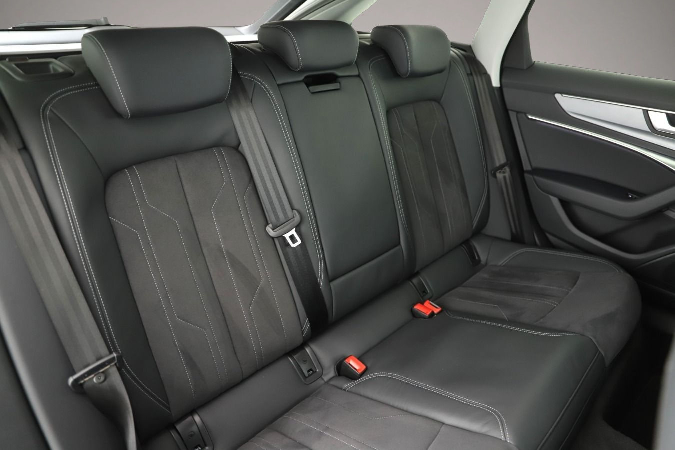 Bild 4 Audi A6 Avant 35 TDI S tronic Advanced LED/ACC/Navi/A