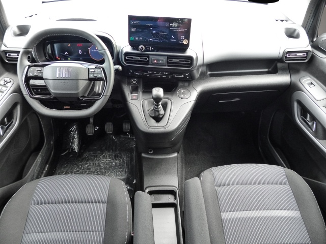 Bild 5 Fiat Doblo L2 1.5 HDI 96KW 130PS MT6 Kombi Comfort Te