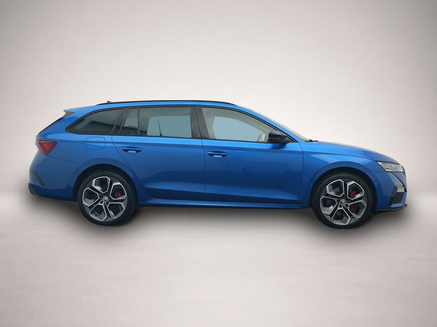 Bild 6 Skoda Octavia Combi 1.4 TSI iV DSG RS Edition PANO HuD
