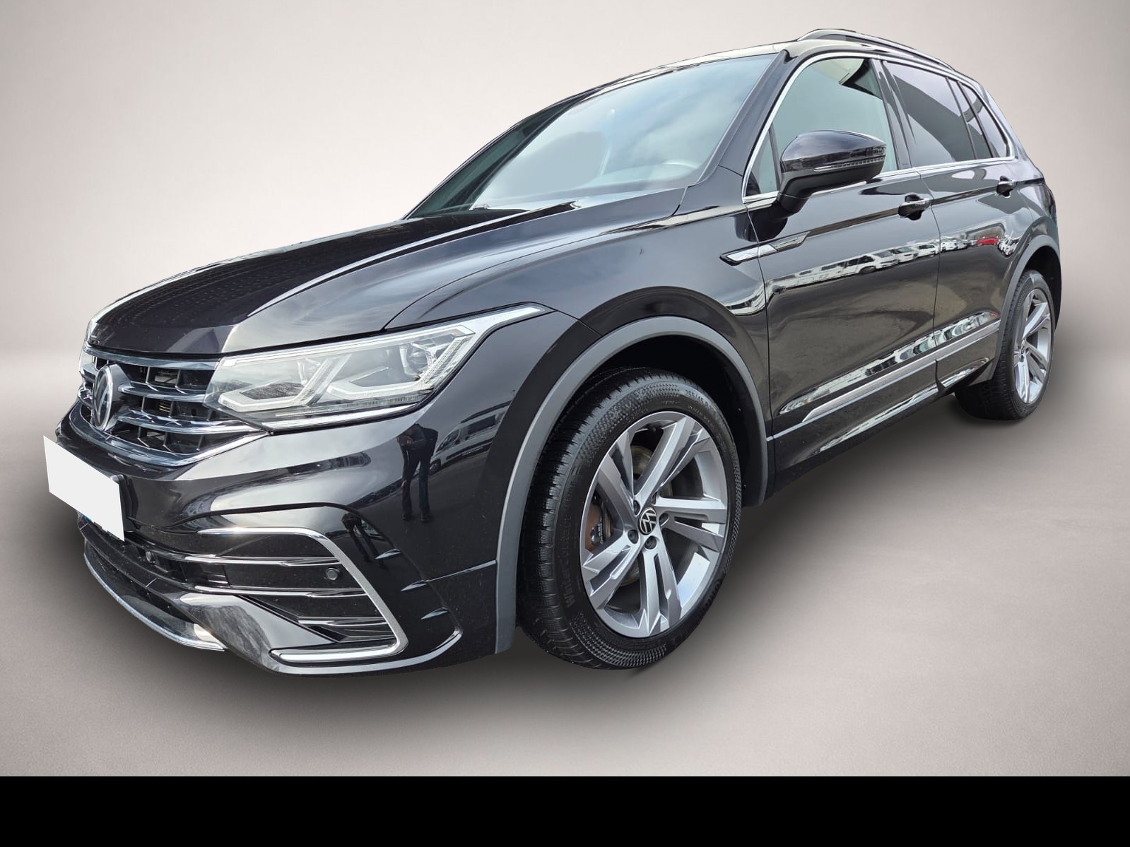 Fotografie Volkswagen Tiguan TSI 2.0 4motion DSG R-Line NAV KAM