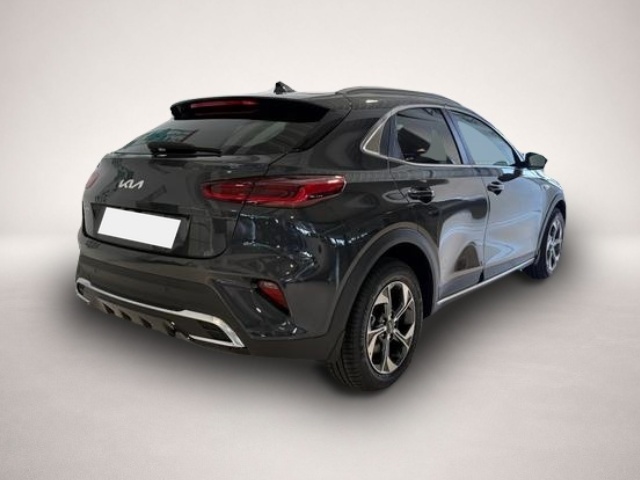 Fotografie 5 des Kia XCeed 1.6 T-GDI 7DCT 150 City 110kW (150PS) Lenkrad...