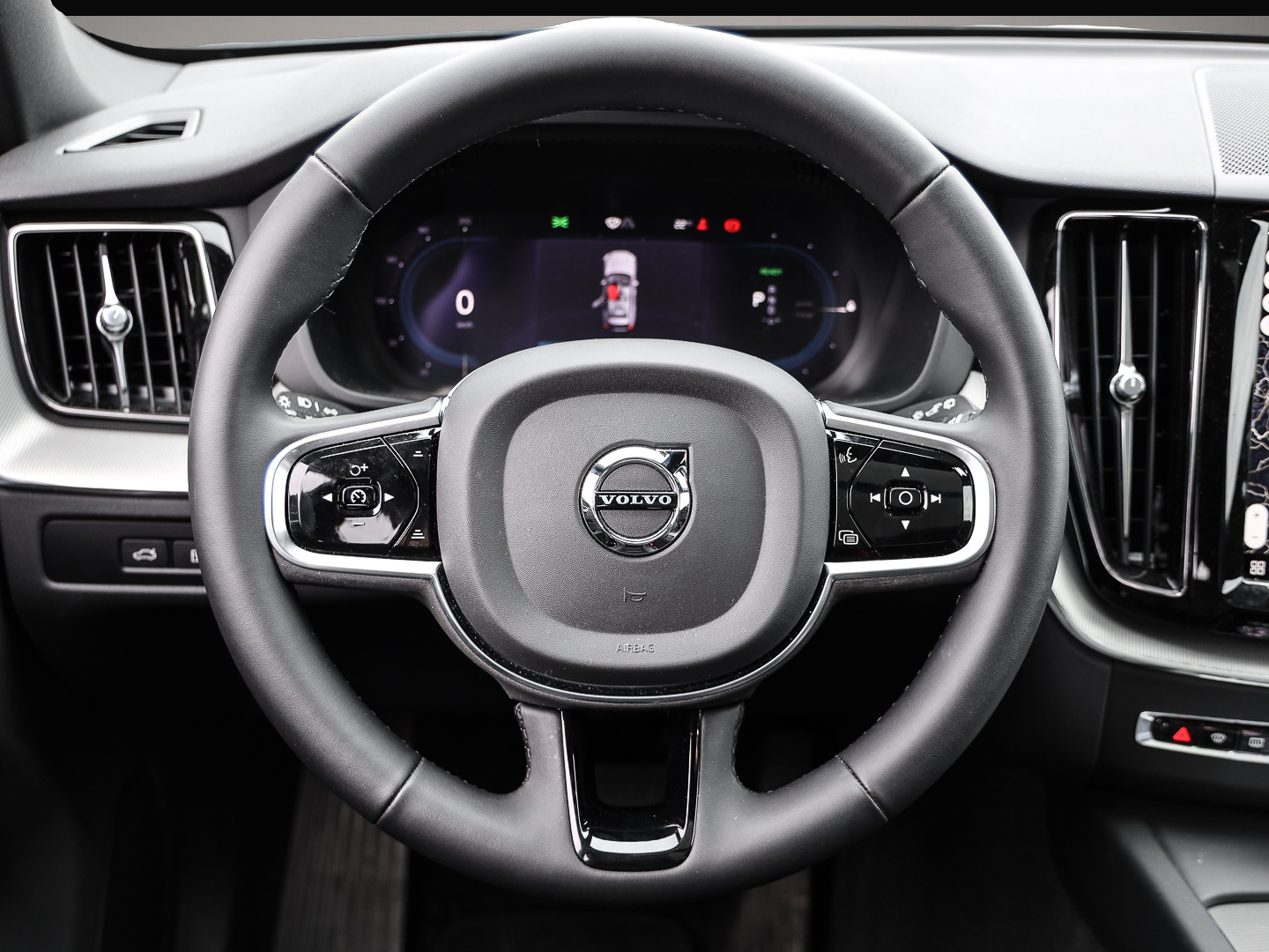 Bild 5 Volvo XC60 Plus Dark Recharge Plug-In Hybrid AWD T8 Tw