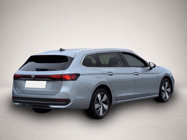 Bild 4 Volkswagen Passat Variant Business 1.5eTSI*AHK 360°Kam ACC