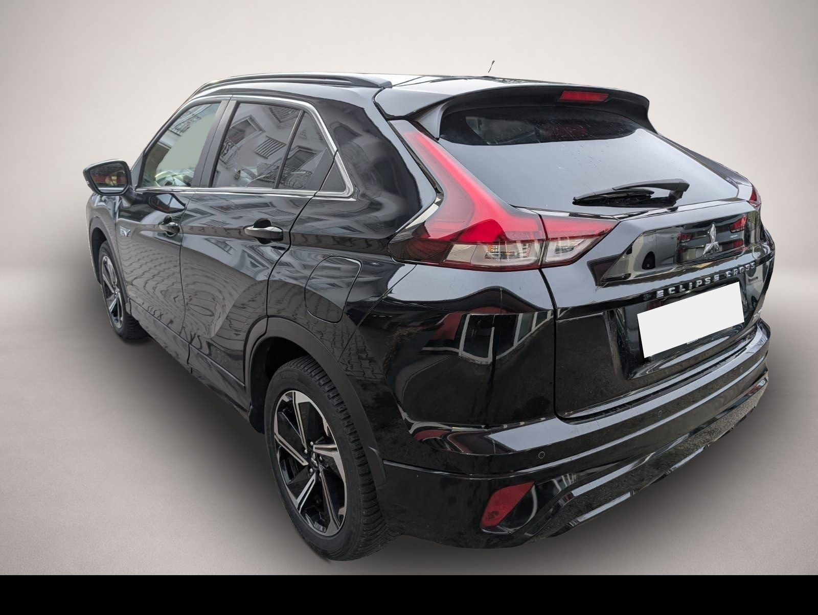 Fotografie 4 des Mitsubishi Eclipse Cross Select 4WD Plug-In Hybrid 360° ACC