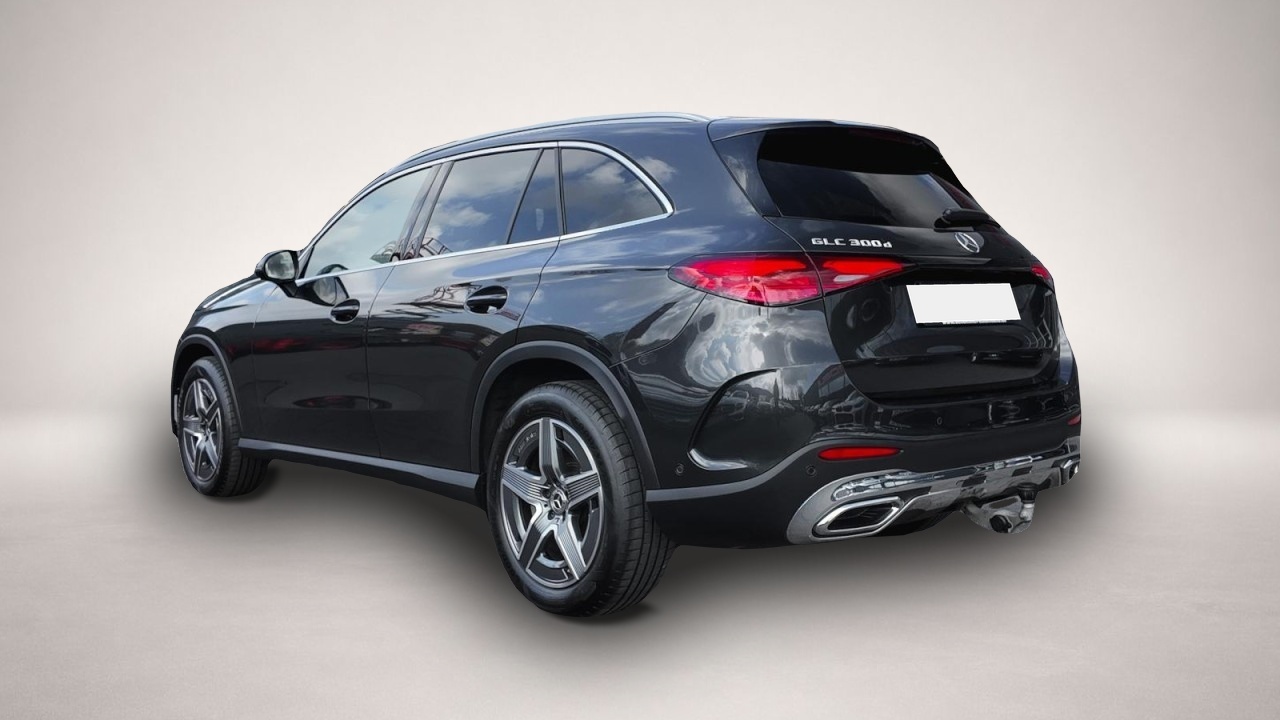Bild 5 Mercedes-Benz GLC 300 d Edition AMG Line 4Matic/Pano/AHK