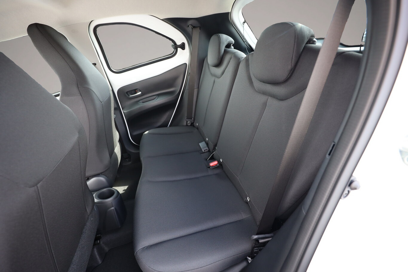Bild 8 Toyota Aygo (X) Aygo X 1.0 VVT-i 72 CVT ACC SmartCo Kam Klima